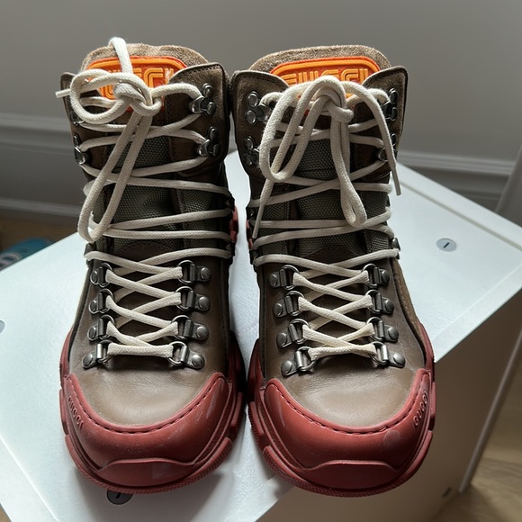 Gucci Flashtrek Hiking Boots Leather and Canvas Brown - Picture 2 of 5